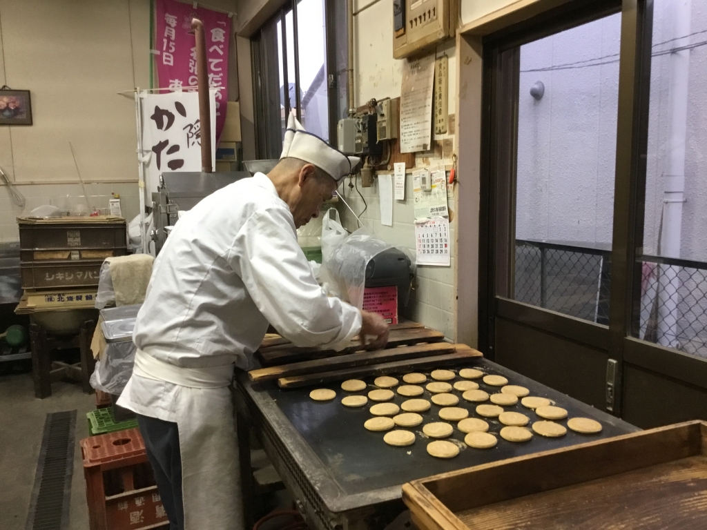 11月13日は『菓子まつり』名張のお菓子がお得な日