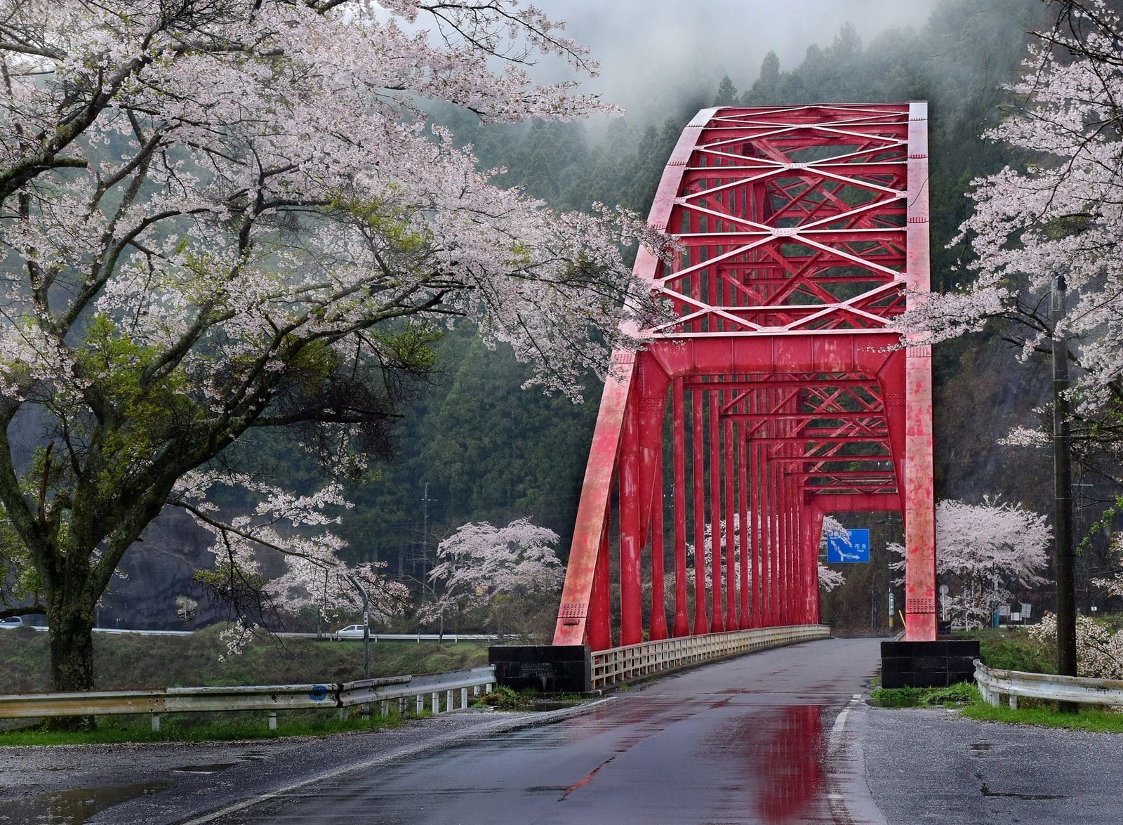 青蓮寺湖観光村(しょうれんじこかんこうむら)